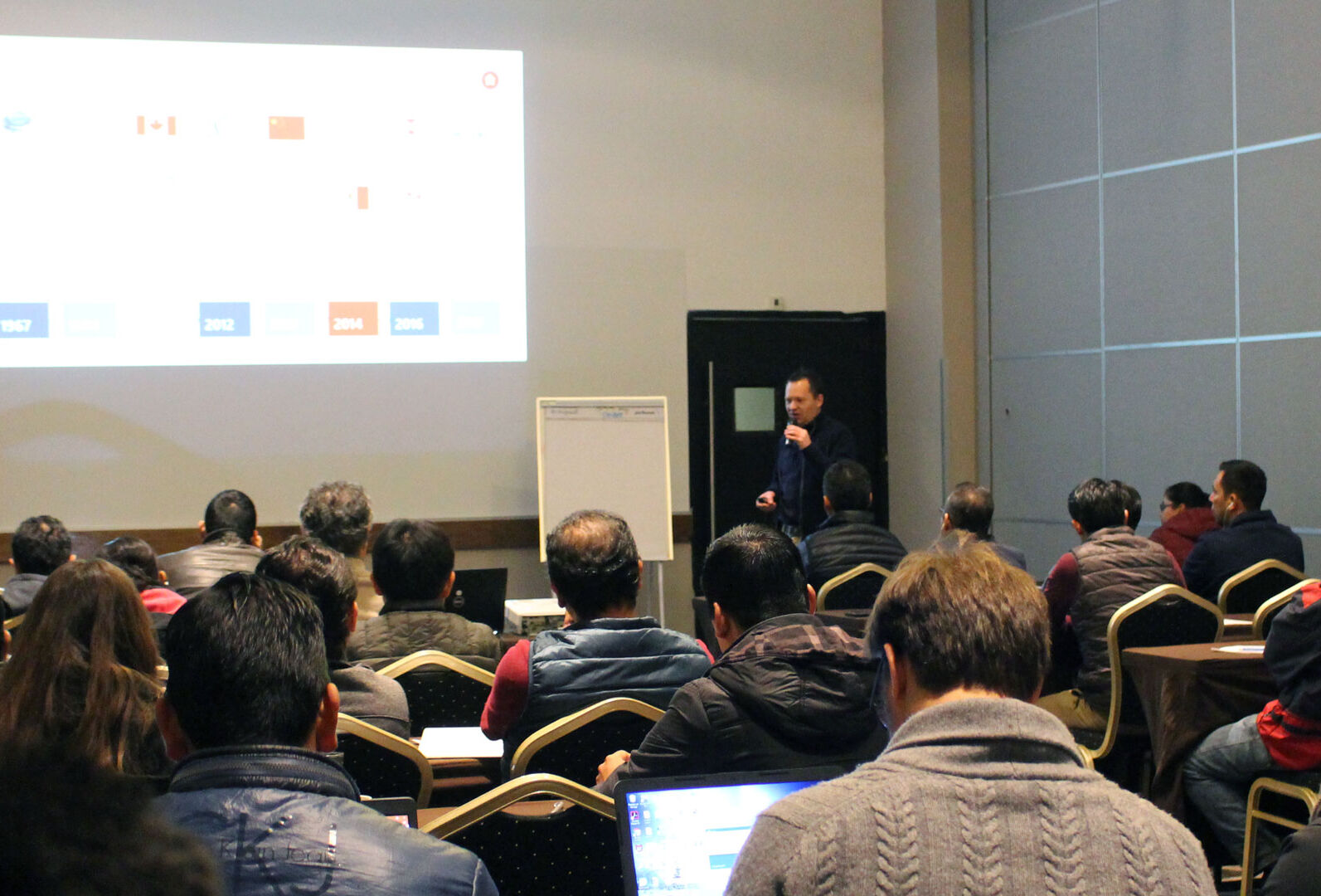 Next Generation Growing: Disminuyendo la brecha entre tecnología y productores